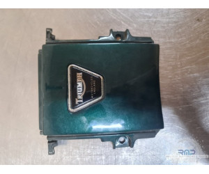 Coque arrière central Triumph 1200 Trophy 1996 à 2003 