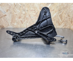 Platine repose pied gauche Triumph 1200 Trophy 1996 à 2003 