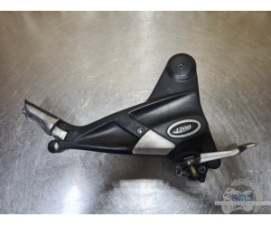 Platine repose pied passager droite Triumph 1200 Trophy 1996 à 2003 