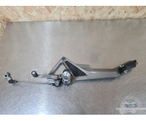 Platine repose pied gauche Honda 600 Hornet Triumph 1200 Trophy 1996 à 2003 