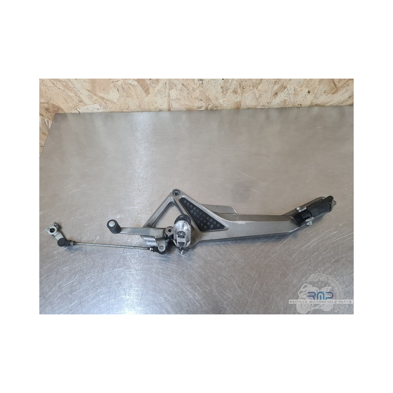 Platine repose pied gauche Honda 600 Hornet Triumph 1200 Trophy 1996 à 2003 