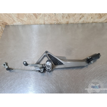Platine repose pied gauche Honda 600 Hornet Triumph 1200 Trophy 1996 à 2003 