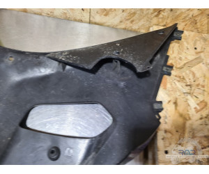 Flanc de carénage droit Suzuki 600 GSXR 2001 à 2003 