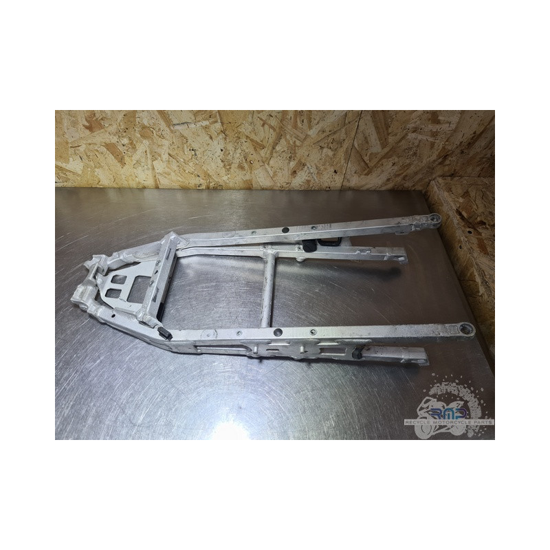Boucle arrière Aprilia RSV4 Suzuki 600 GSXR 2001 à 2003 