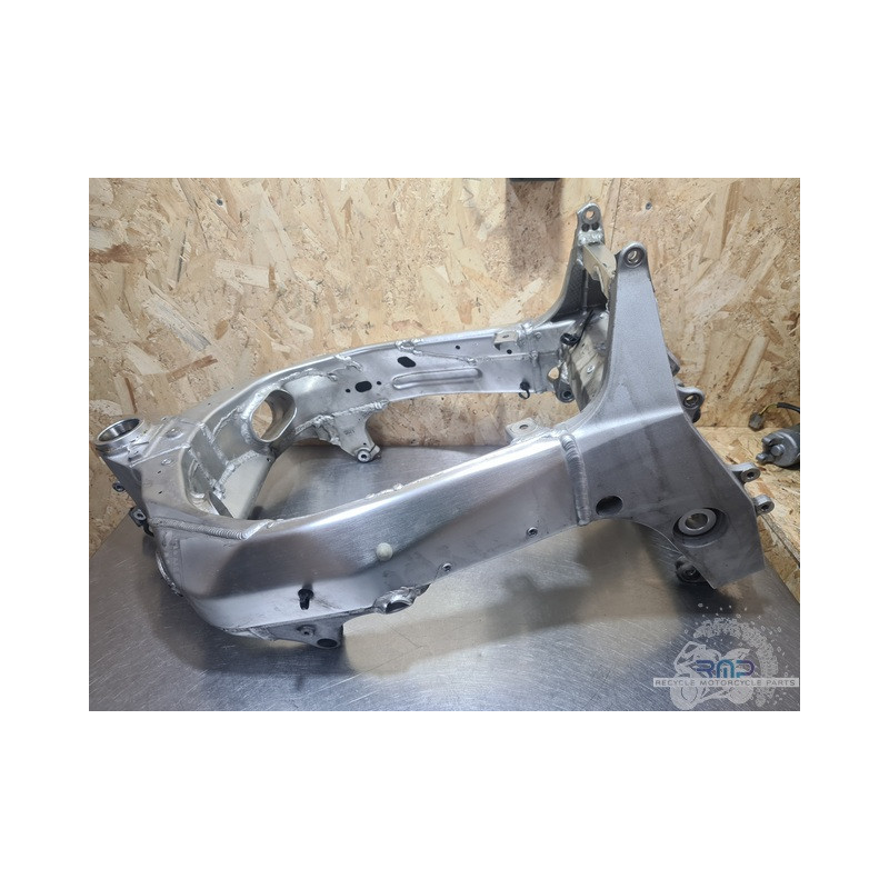 Cadre avec carte grise Suzuki 600 GSXR 2001 à 2003 