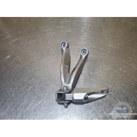 Platine repose pied passager gauche Suzuki 600 GSXR 2001 à 2003 