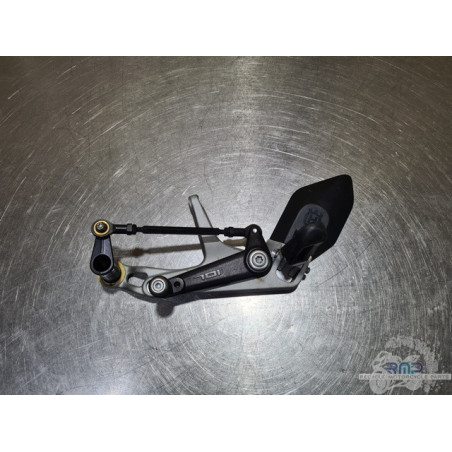 Platine repose pied gauche Husqvarna 701 Svartpilen 2018 à 2021 