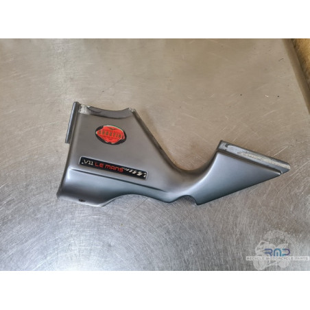 Cache sous selle gauche Moto Guzzi V11 Le mans  