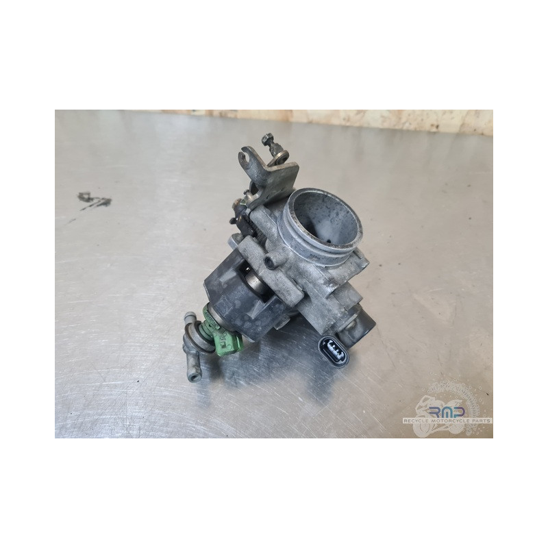 Rampe d'injection Moto Guzzi V11 Le mans  