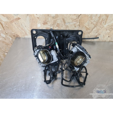Rampe d'injection Ducati Panigale 955 V2 2022 à 2024 