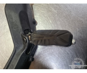 Platine repose pied gauche Husqvarna 401 Vitpilen 2020 à 2024 