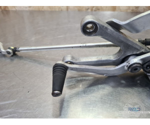 Platinerepose pied gauche Yamaha YZF R6 2003 à 2005 Husqvarna 401 Vitpilen 2020 à 2024 