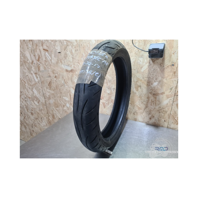 PneuavantMetzeler Sportec 110 - 70 - 17 Husqvarna 401 Vitpilen 2020 à 2024