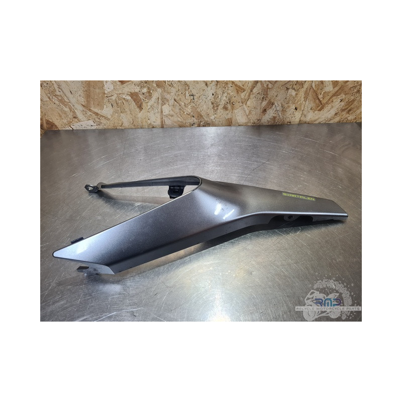 Cacheboucle arrière gauche Husqvarna 401 Vitpilen  