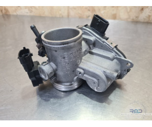 Rampe d'injection Husqvarna 401 Vitpilen  