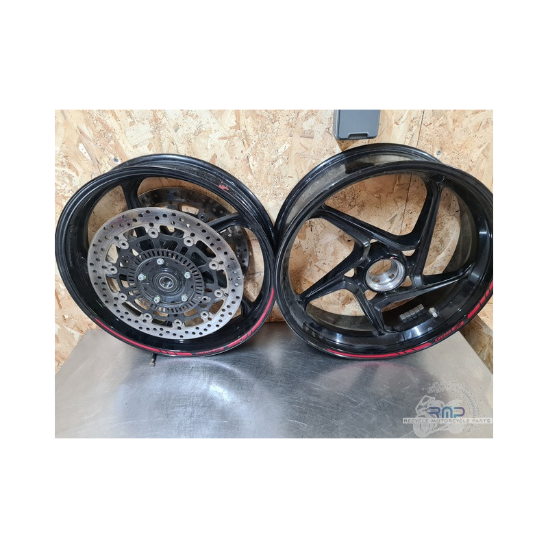 MV Agusta F3 800 2013 à 2020 