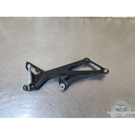 Platine repose pied passager droite MV Agusta F3 800 2013 à 2020 