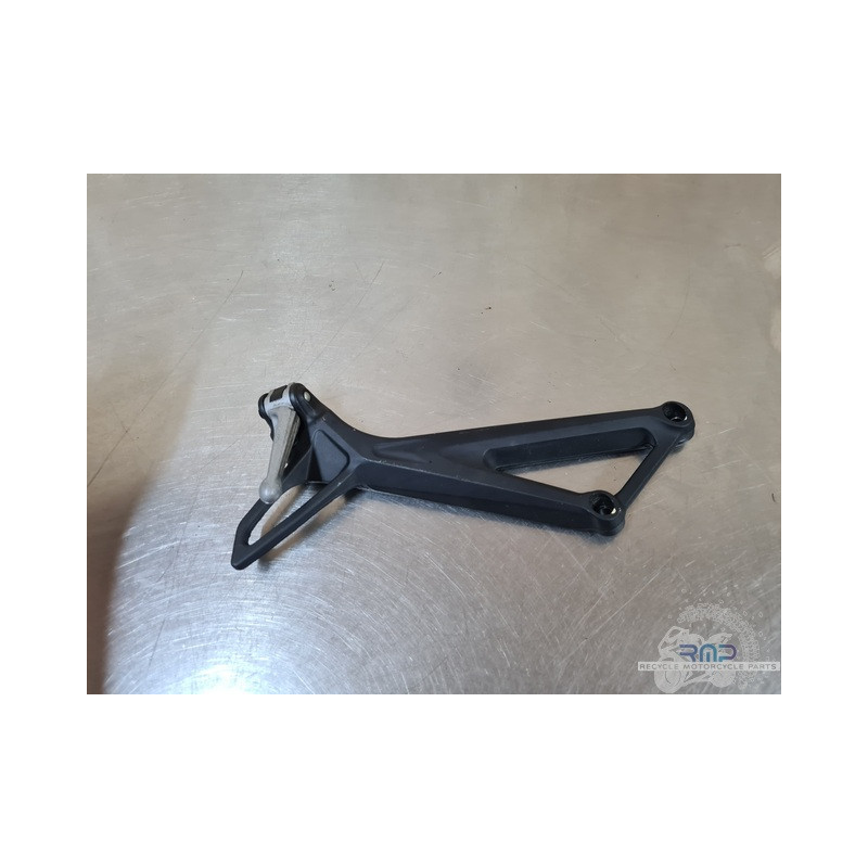 Platine repose pied passager gauche MV Agusta F3 800 2013 à 2020 
